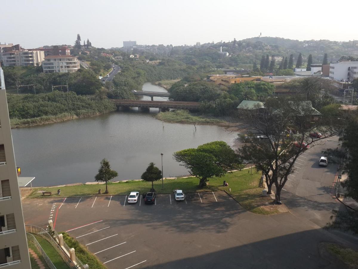 L'Escalier Cabanas 404 Amanzimtoti Dış mekan fotoğraf